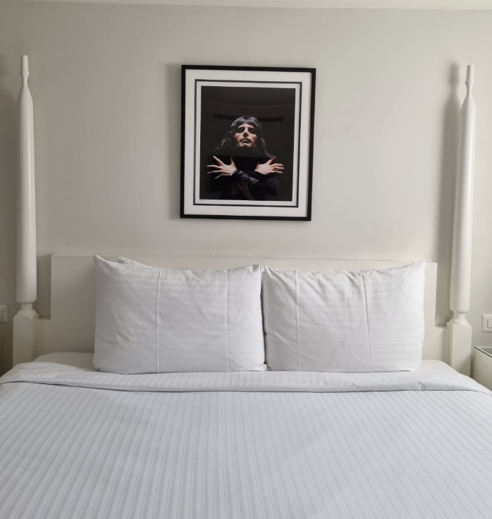 Made In Heaven: visiting Freddie's Duck House